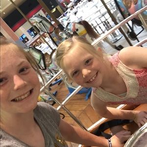 Meet your Posher, Kaycee